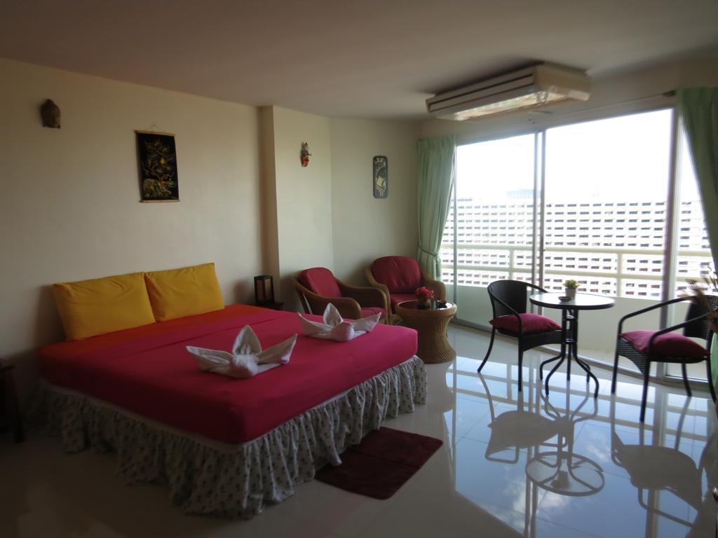 View Talay 1B Serviced Apartments Pattaja Szoba fotó