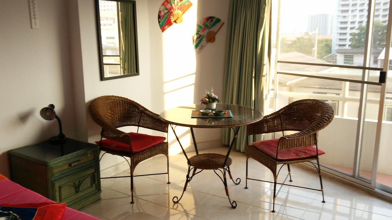 View Talay 1B Serviced Apartments Pattaja Kültér fotó