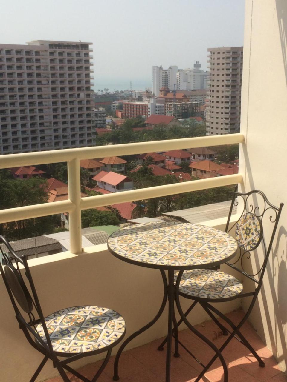 View Talay 1B Serviced Apartments Pattaja Kültér fotó